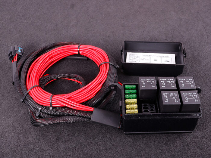 relay_and_fusebox-01.jpg