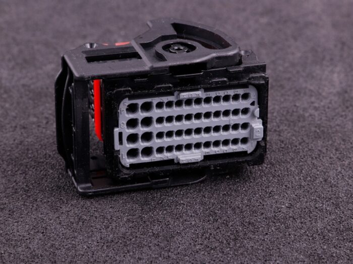 1943--maxxecu_pro_c3_molex_brown--02
