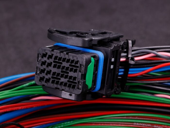 1467--maxxecu_pro_harrness_connector4--02