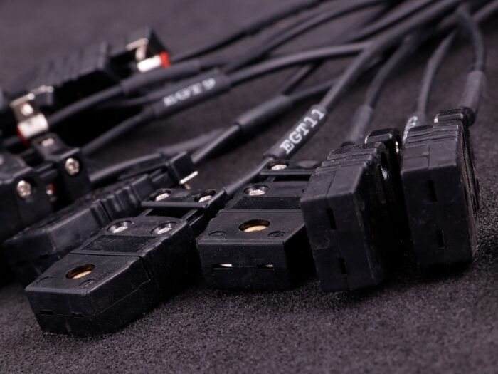 1470--maxxecu_pro_harness_connector2--03