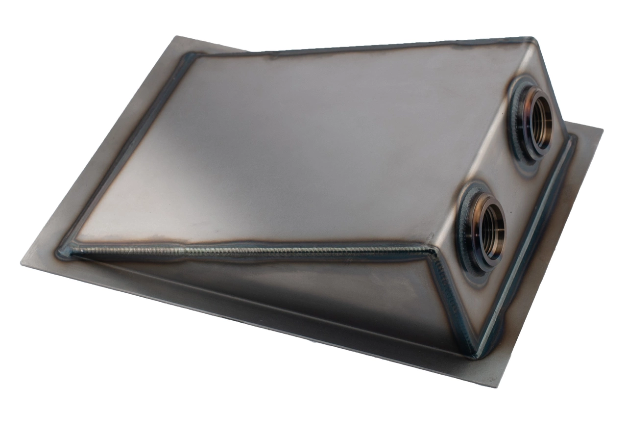 Produkt_23_bild01 Hurricane kütusepaagi põhjasüvend (keevitamiseks) - Image 1